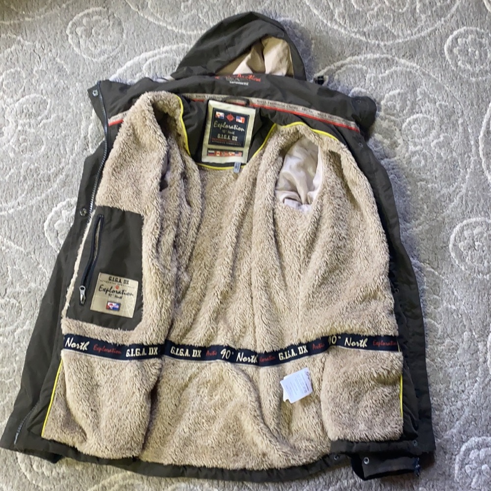 Jacket - Picture 3 of 3
